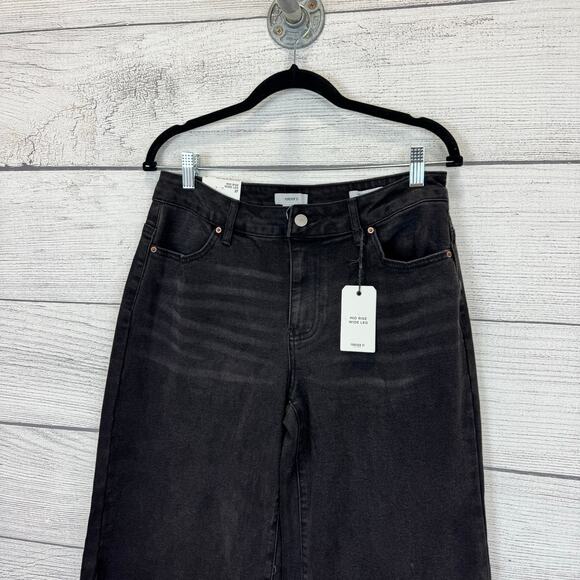 Forever 21 Women's Black Washed Mid-Rise Wide Leg Jeans Size 27 - Picture 2 of 8